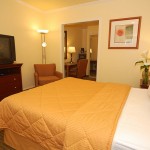 romantic-getaway Romantic Getaway Photo:Comfort Inn Monterey CA via flickr.com