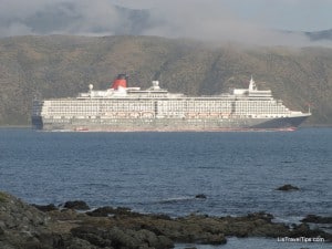 Queen Elizabeth cruiser liner Wellington, NZ